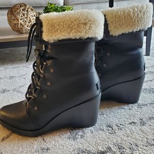 Sorel boots size 7